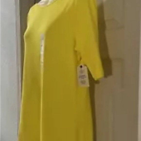 St Johns Bay Women S/S Boat Neck Tee Blazing Yellow Size Large NWT - Picture 2 of 7